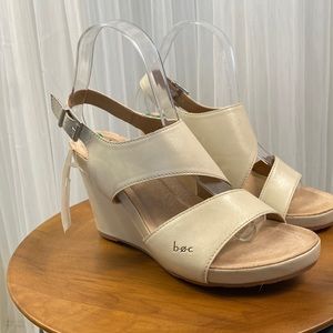 REDUCED!! New with Tag B•o•c wedge sandals